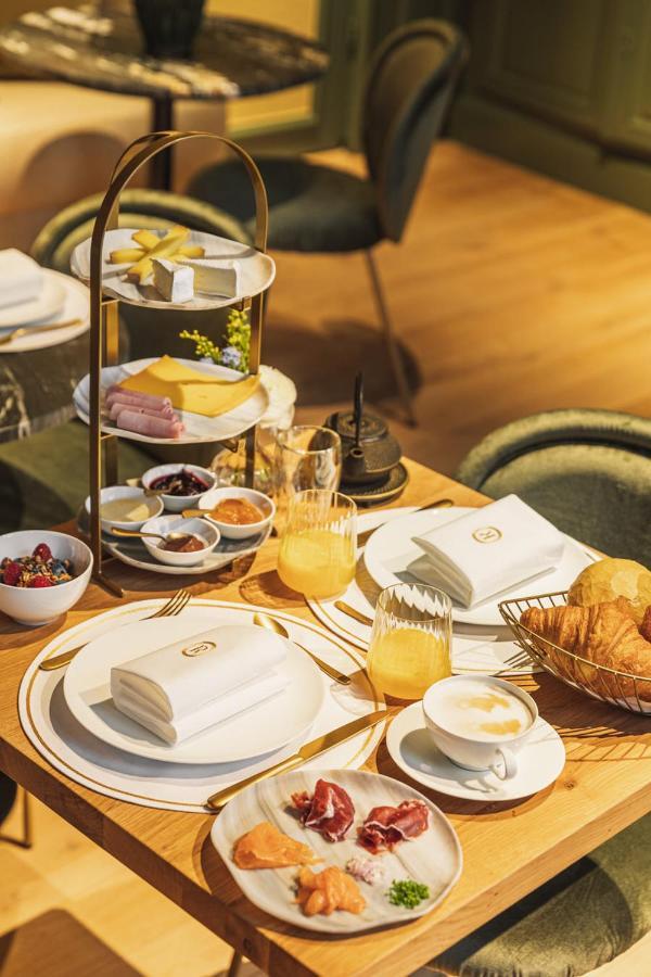 Raphaelles Boutique Bed & Breakfast *