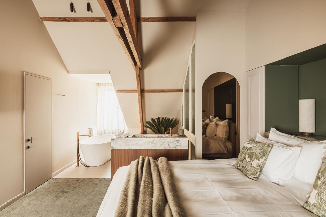 Bed & Breakfast Raphaelles Boutique *